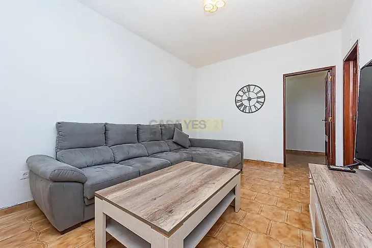 main-listing-picture-0