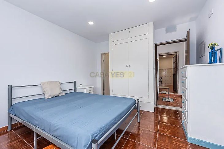 main-listing-picture-0