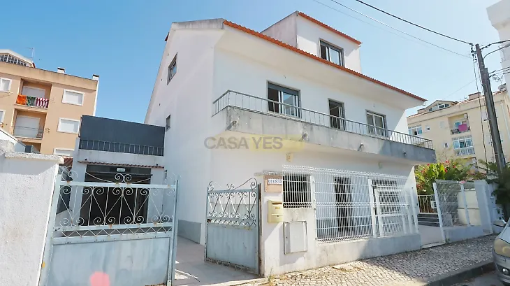 main-listing-picture-0