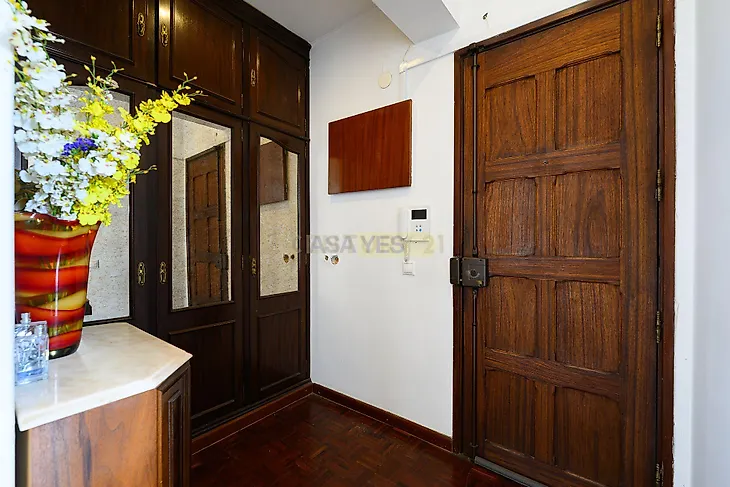 main-listing-picture-0