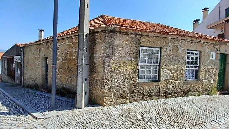 main-listing-picture-0