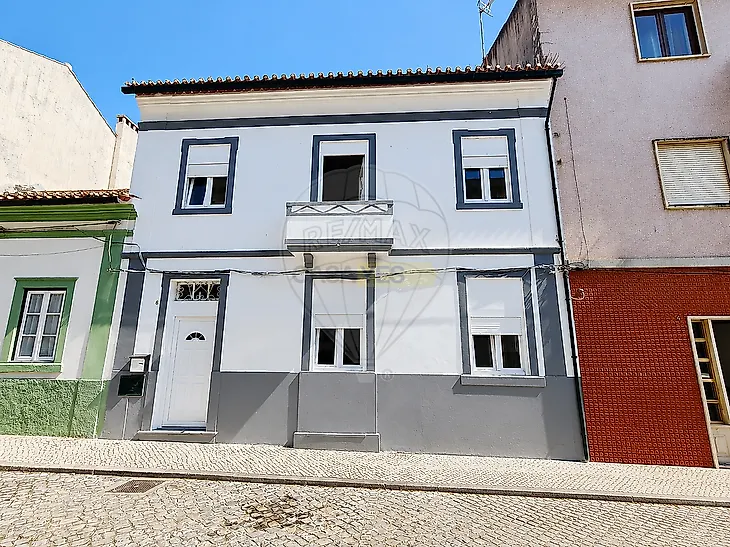 main-listing-picture-0