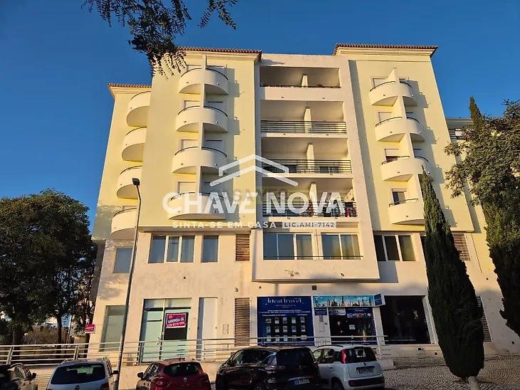 main-listing-picture-0