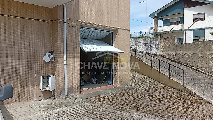 main-listing-picture-0