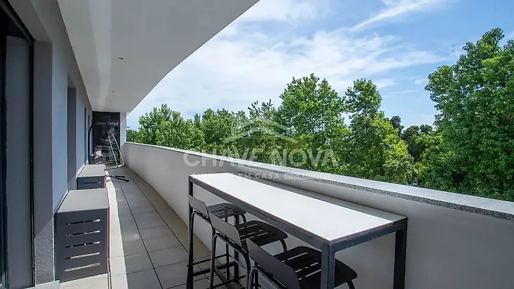 main-listing-picture-0
