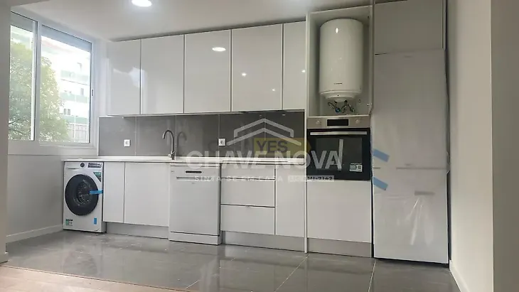 main-listing-picture-0