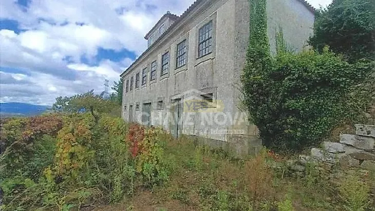main-listing-picture-0