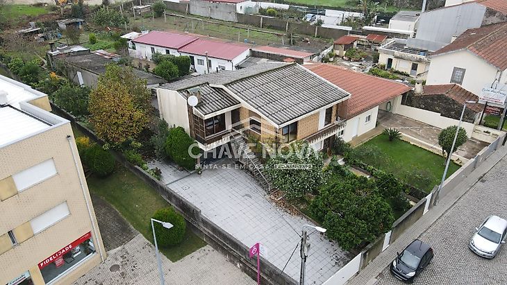 main-listing-picture-0