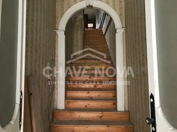 main-listing-picture-0