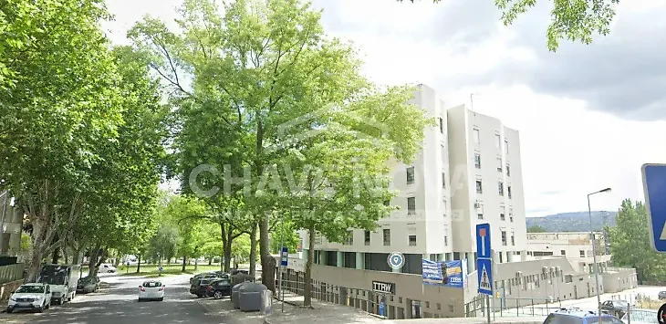 main-listing-picture-0