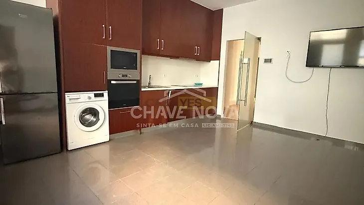 main-listing-picture-0