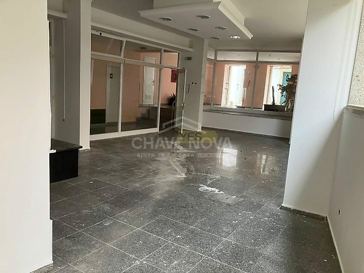 main-listing-picture-0