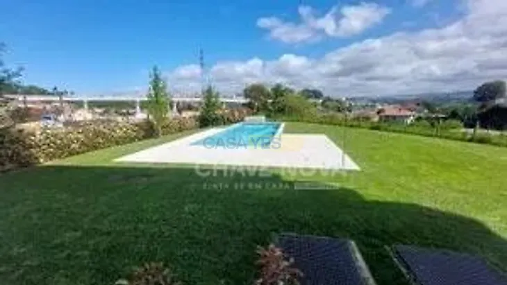 main-listing-picture-0