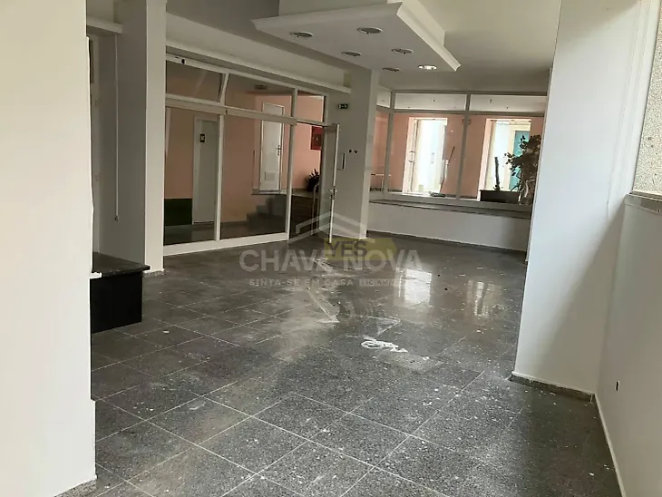 main-listing-picture-0