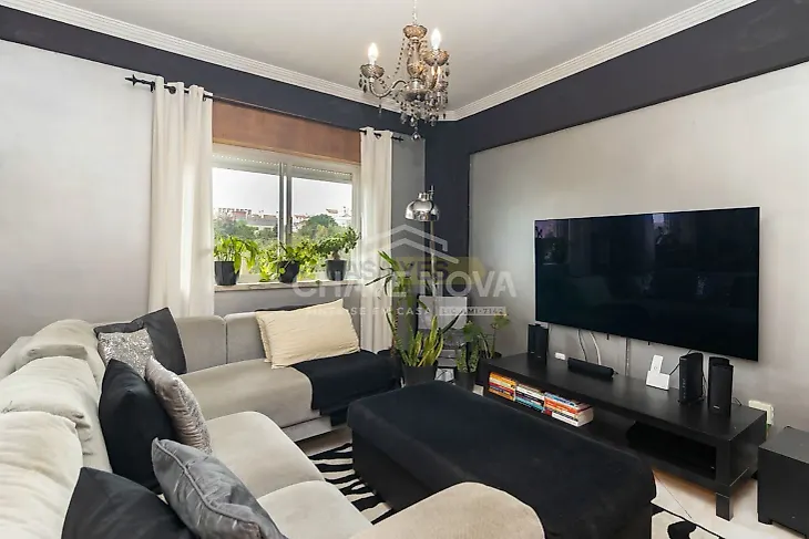 main-listing-picture-0