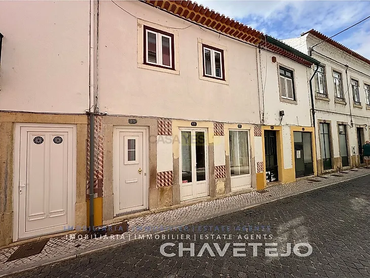 main-listing-picture-0