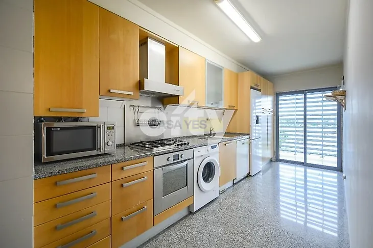 main-listing-picture-0
