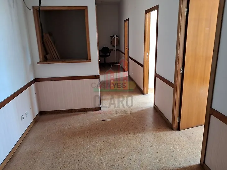 main-listing-picture-0