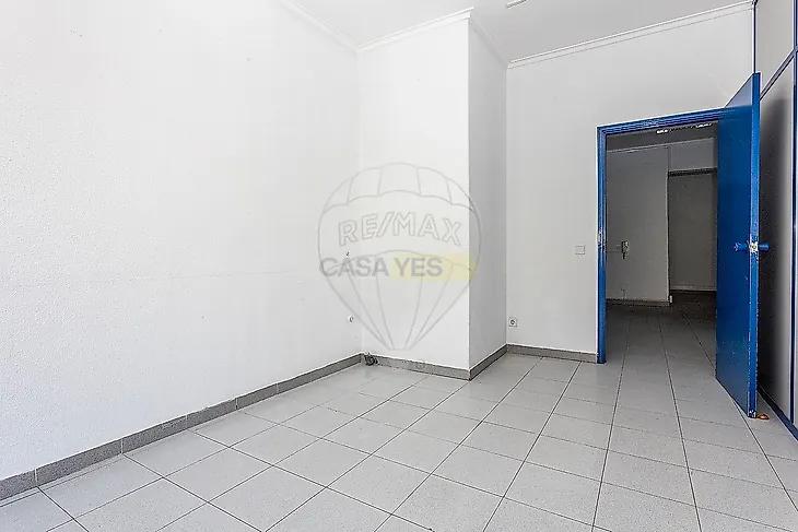 main-listing-picture-0