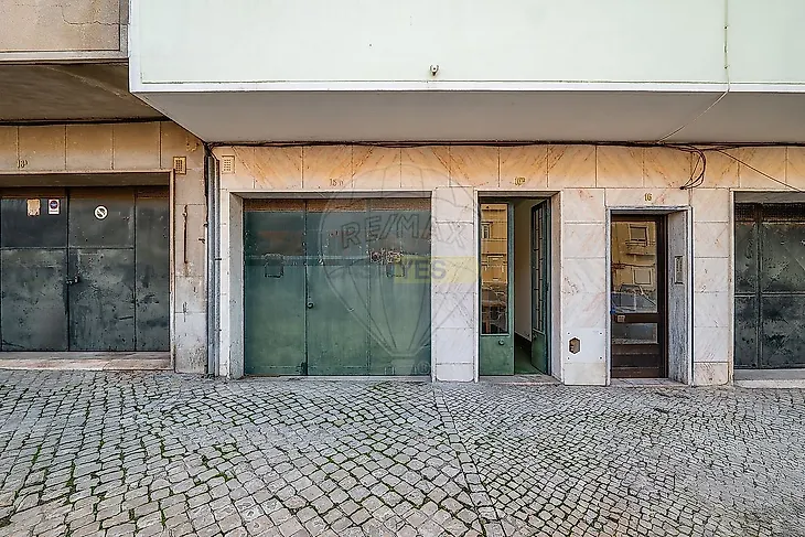 main-listing-picture-0