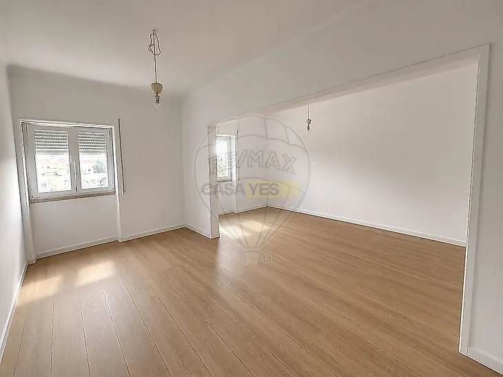 main-listing-picture-0