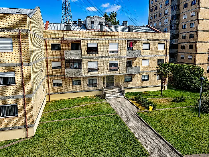 main-listing-picture-0