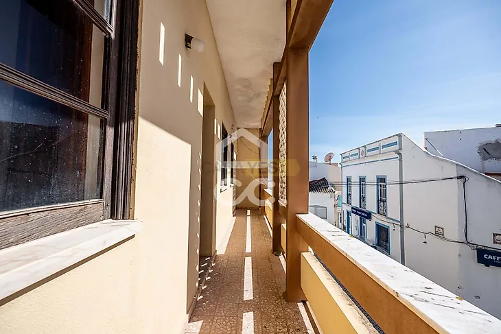 main-listing-picture-0