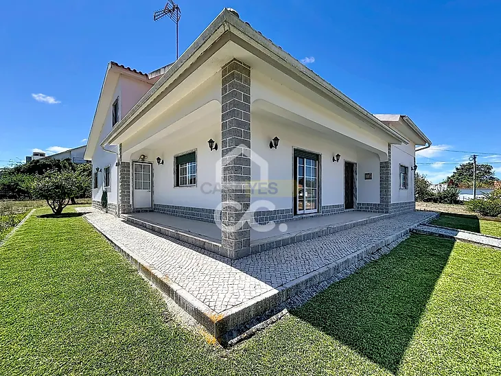 main-listing-picture-0