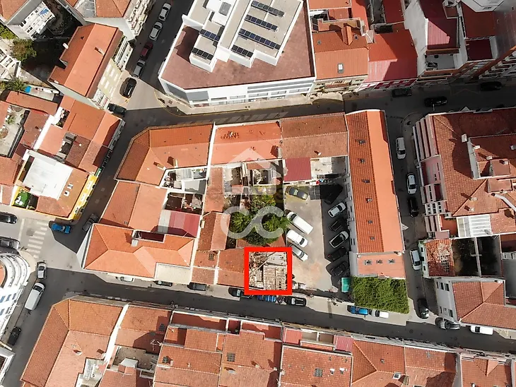 main-listing-picture-0