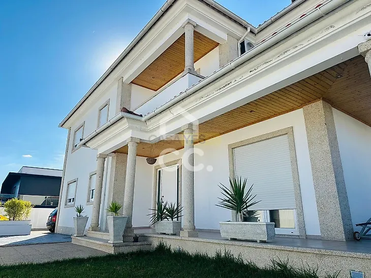 main-listing-picture-0