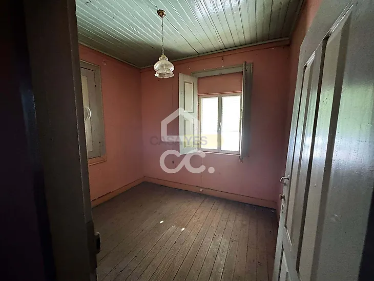 main-listing-picture-0