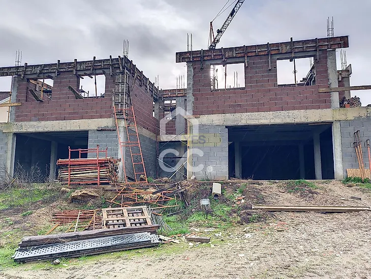 main-listing-picture-0