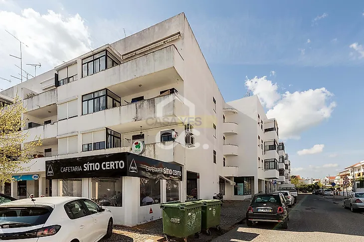 main-listing-picture-0