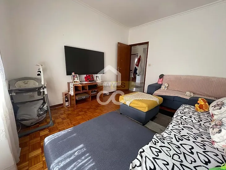 main-listing-picture-0