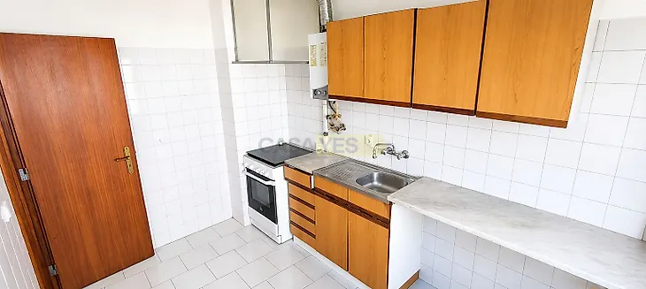 main-listing-picture-0