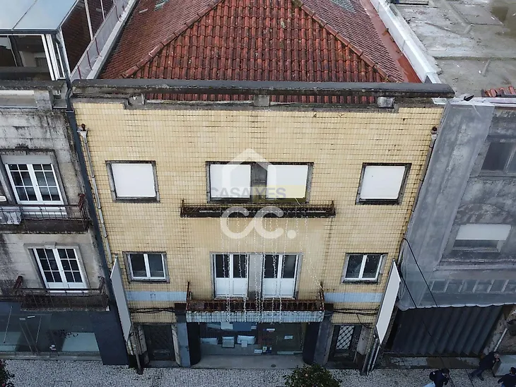 main-listing-picture-0