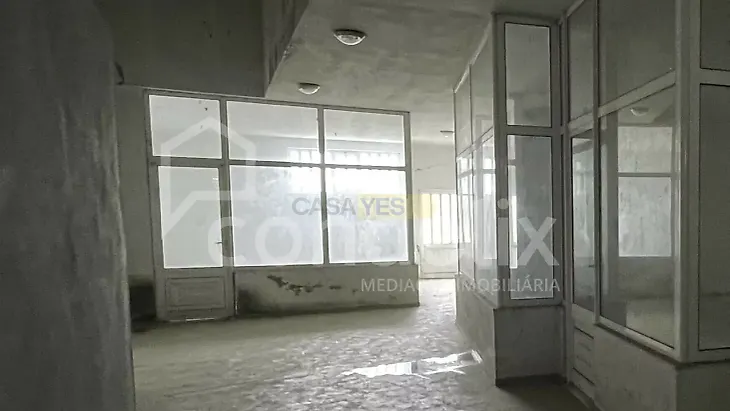 main-listing-picture-0