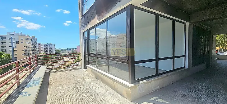 main-listing-picture-0