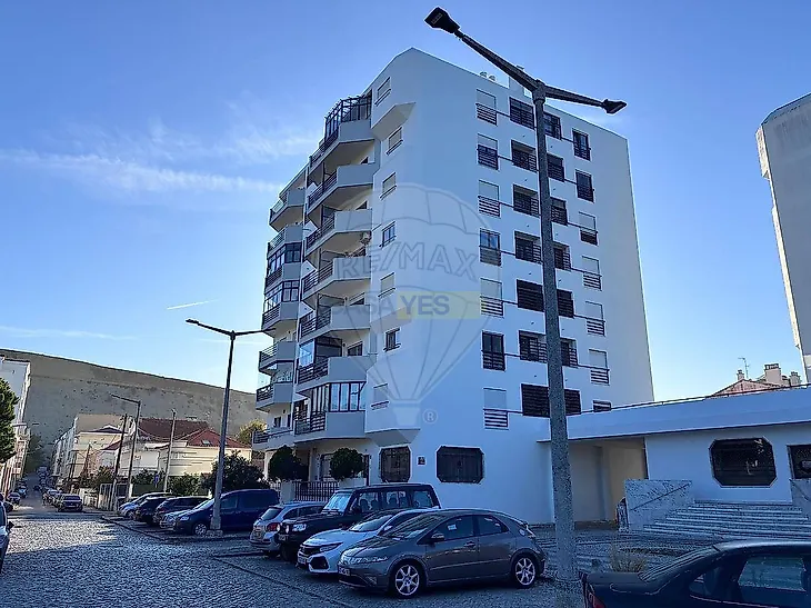 main-listing-picture-0