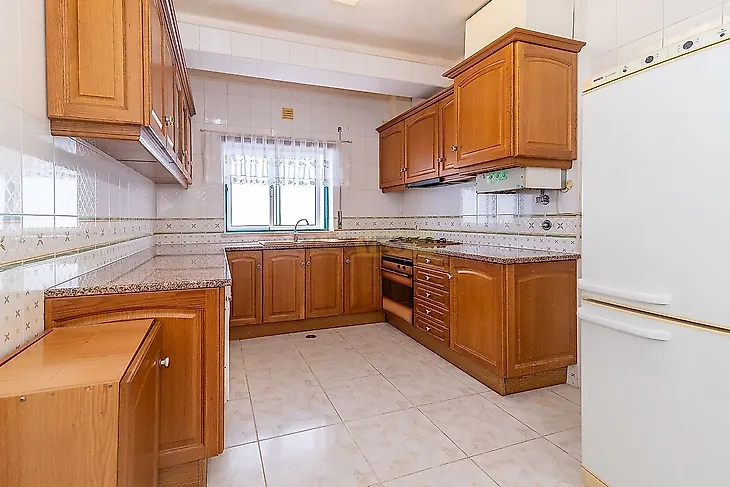 main-listing-picture-0
