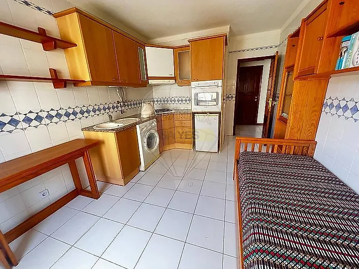 main-listing-picture-0