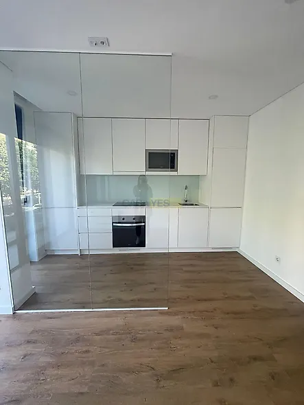 main-listing-picture-0