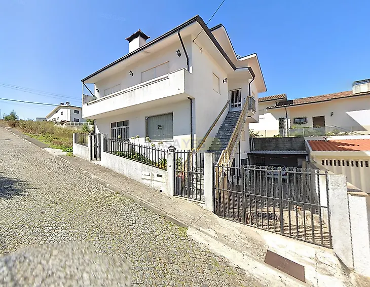 main-listing-picture-0
