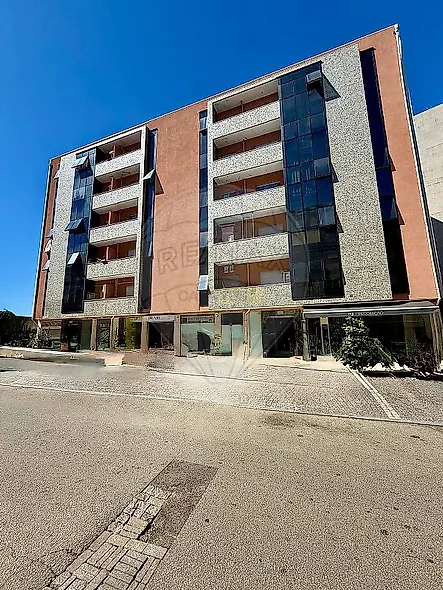 main-listing-picture-0