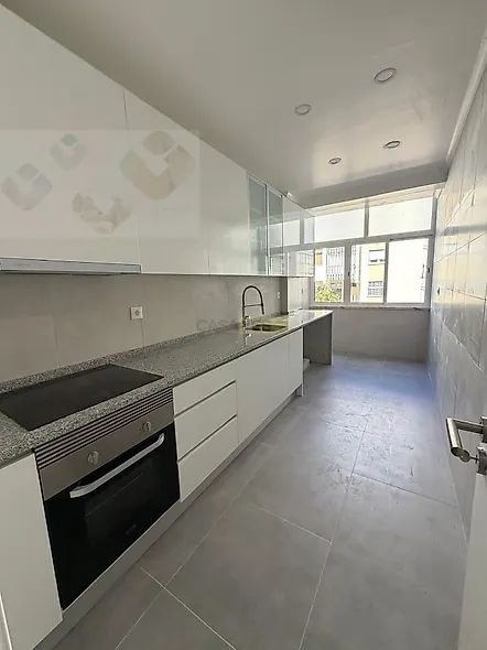 main-listing-picture-0