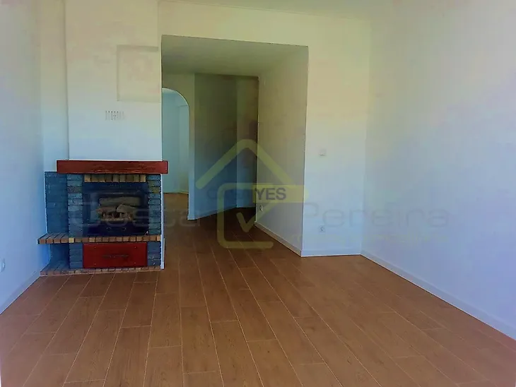 main-listing-picture-0