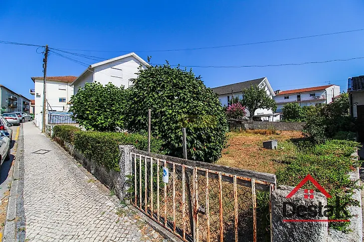 main-listing-picture-0