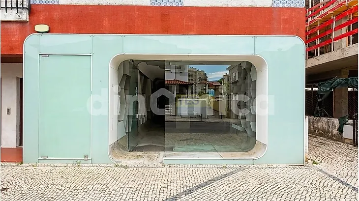 main-listing-picture-0