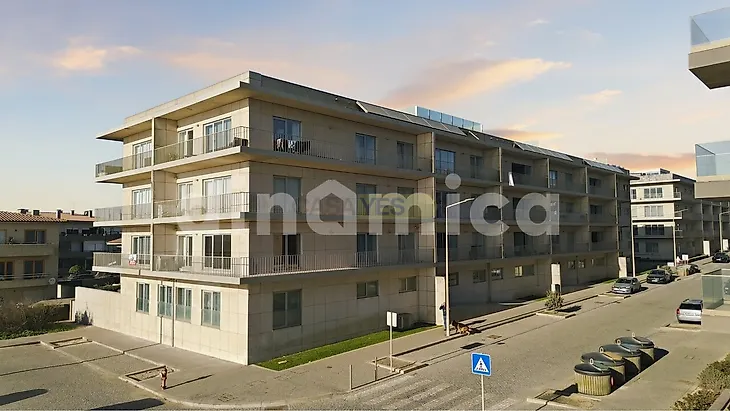 main-listing-picture-0