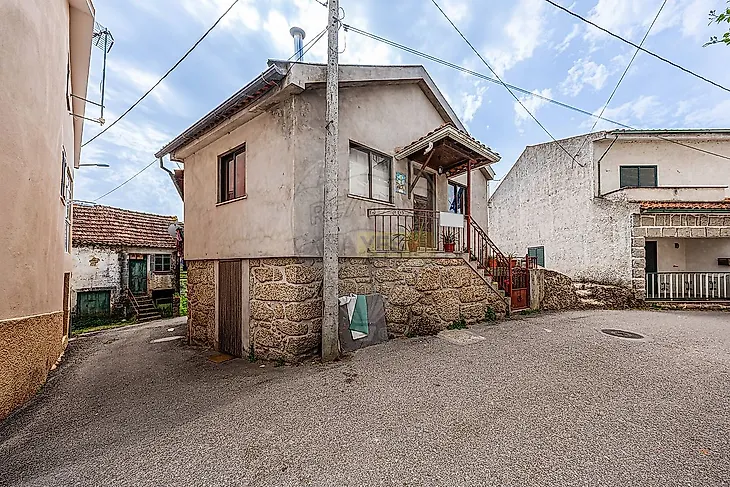 main-listing-picture-0